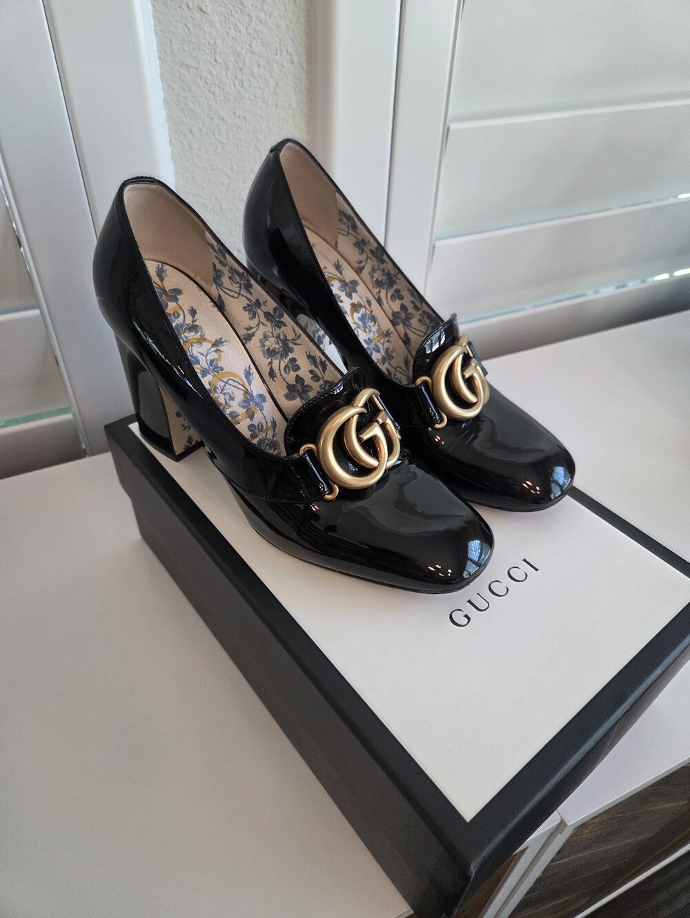 Gucci Marmont Victoire Double G Logo Pumps, Size 39 (9), 3.75 Heel